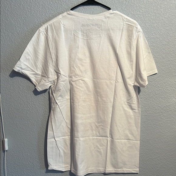 Maruchan Cat Graphic T-Shirt - Picture 4 of 4